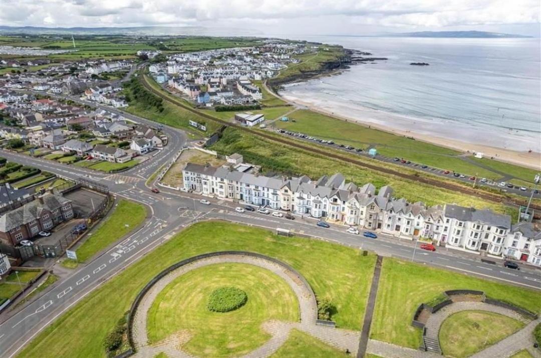 Apartament 1 Dunluce Park - Portrush By The Sea Zewnętrze zdjęcie