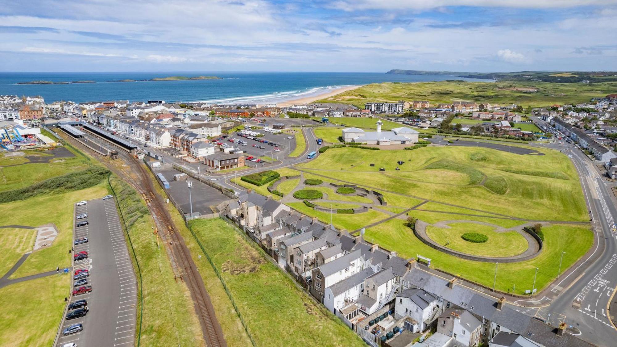 Apartament 1 Dunluce Park - Portrush By The Sea Zewnętrze zdjęcie