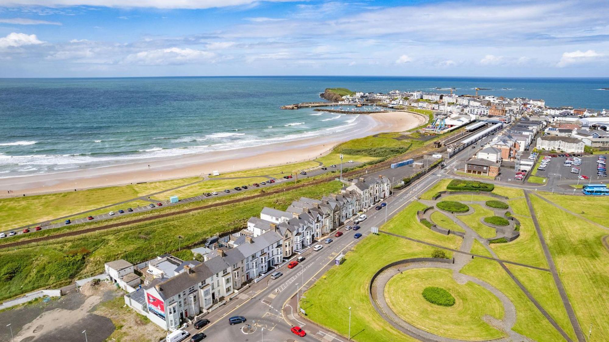 Apartament 1 Dunluce Park - Portrush By The Sea Zewnętrze zdjęcie